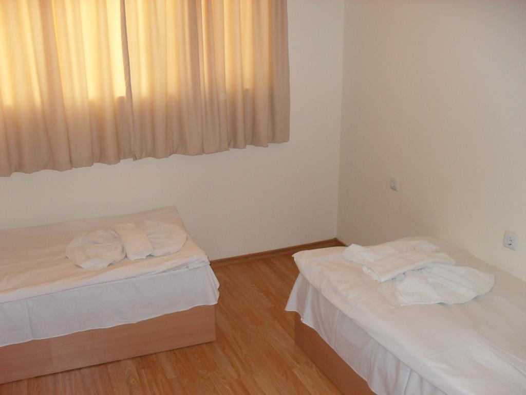 Apartment Rutland Ravda Oda fotoğraf